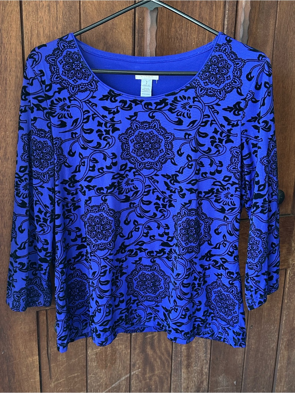 Women’s  Floral Pattern Long Sleeve Top